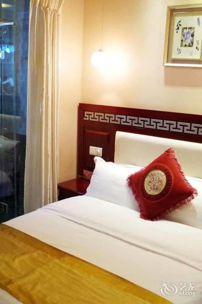Landmark Hotel คุนหมิง ภายนอก รูปภาพ